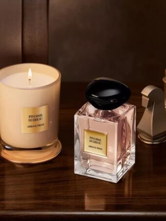 Bougie Parfumée -ARMANI PRIVÉ Armani Privé-Pivoine Suzhou-180gr