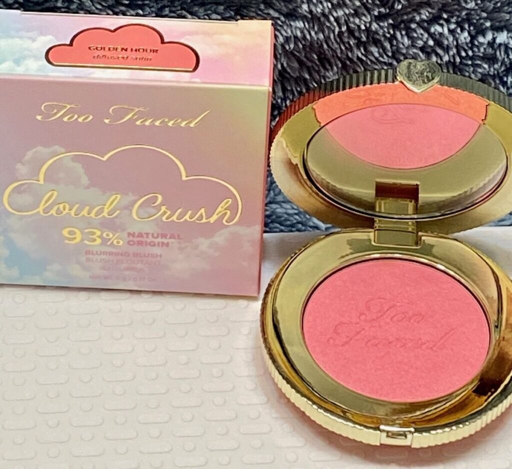 Cloud Crush-Fard a Joue- Blurring Blush-Couleur Golden Hour-5gr